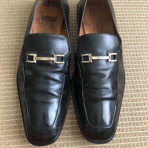 Salvatore Ferragamo Men's Black Leather Loafers